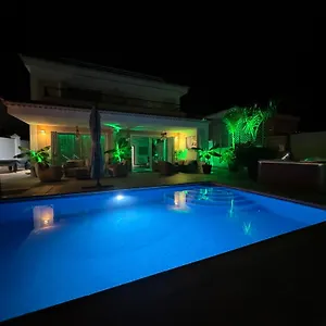 Villa Puerto Santiago: Luxury 5-bedroom With Pool And Disabled Access, Puerto de Santiago (Tenerife)